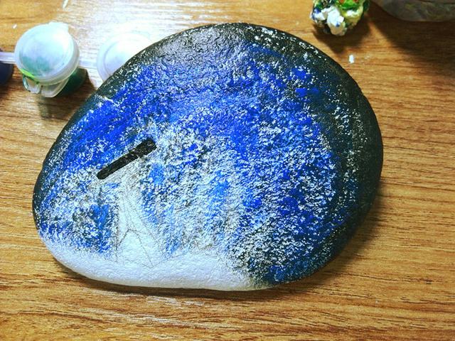 石头画——浪漫、美妙的星空。（原来石头可以这样玩！）