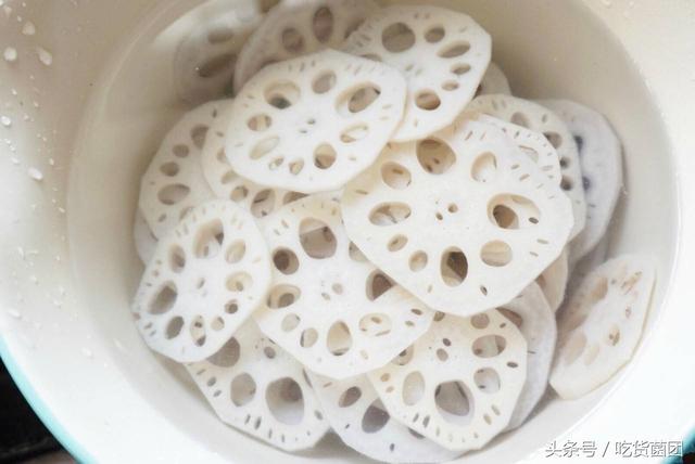 图片[8]-方法简单谁都会 好吃的香辣藕片做法 孩子配米饭-起舞食谱网