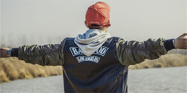 矮个子男生,听说你需要一条让你变成大长腿的