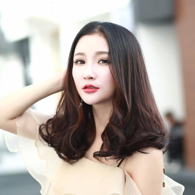 40岁的女人别乱剪发这6款冻龄发型让你看起来像80后