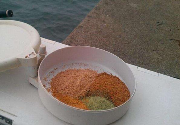 钓鱼饵料配方 冬季专攻鲫鱼鲤鱼