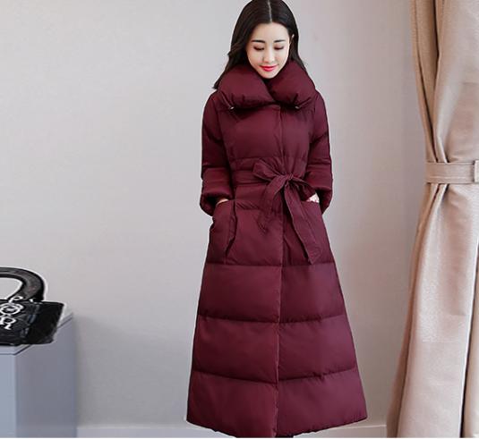 2018新款女士羽绒服,就是保暖和时髦,冬日穿出