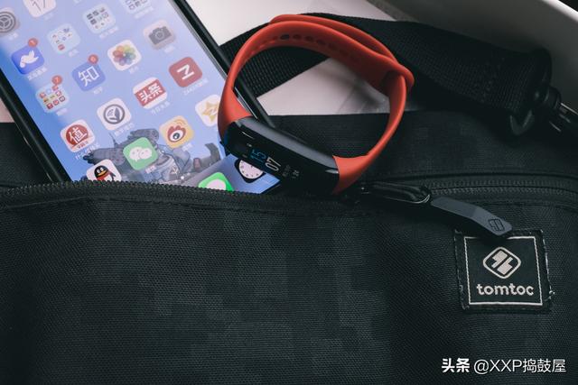 用纯粹手环来改造自己运动习惯,让生活更健康:乐心智能手环5S